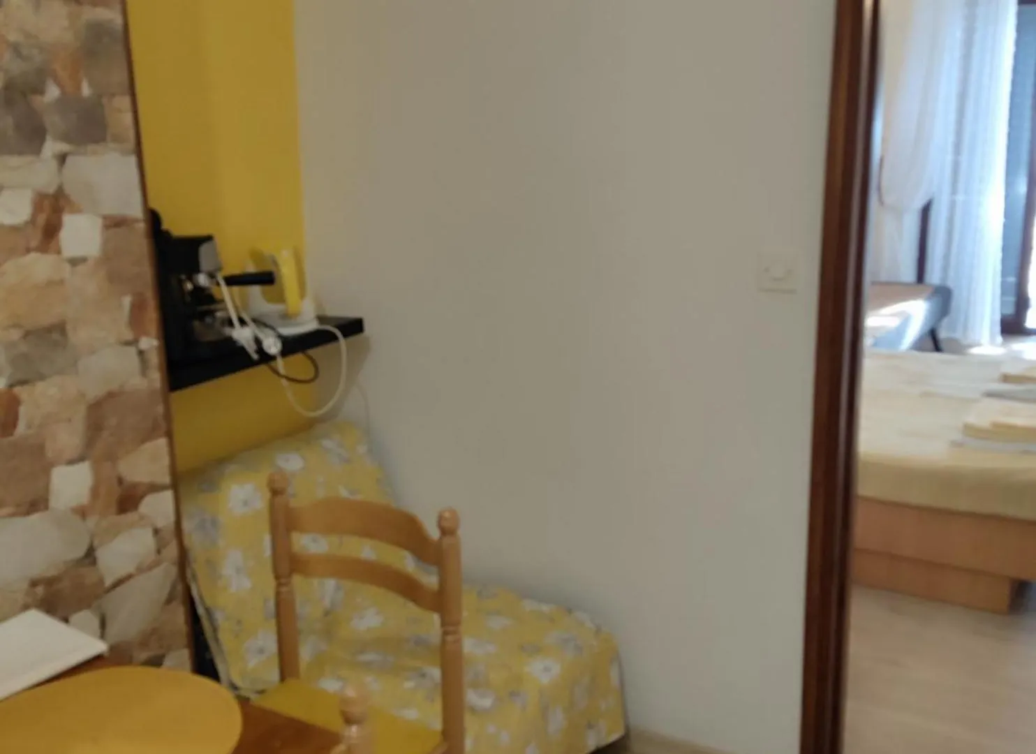 Apartment In Jadranovo With Sea View, Balcony, Air Conditioning, Wi-Fi